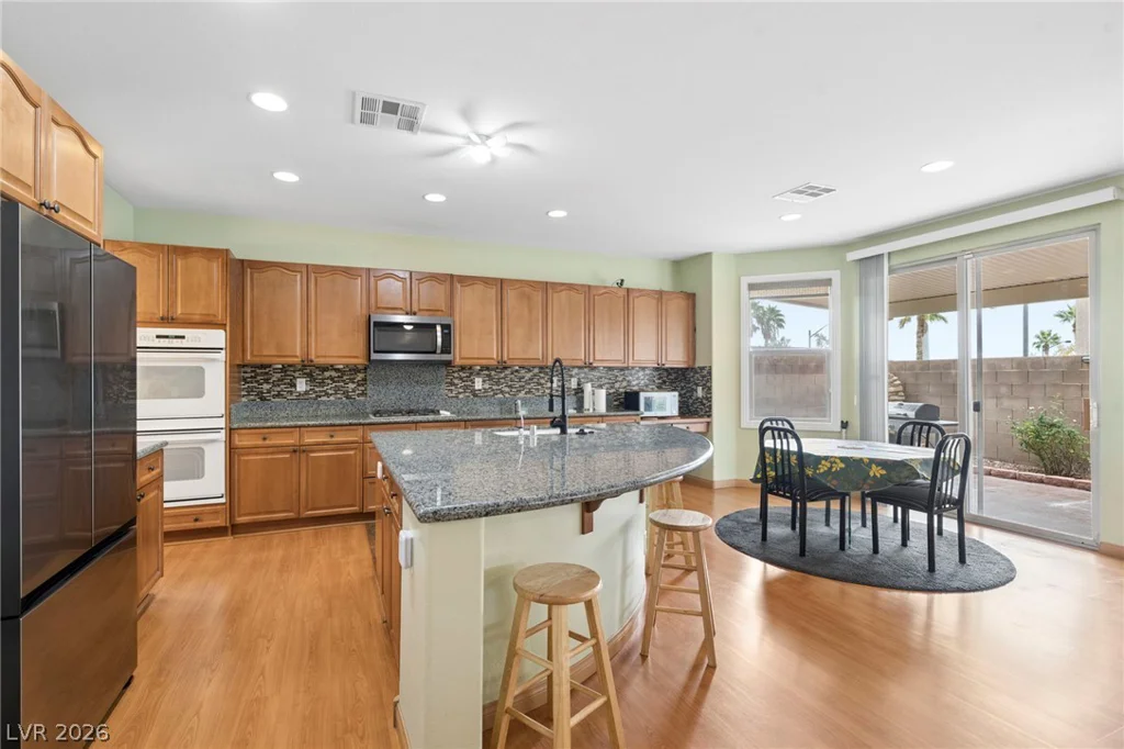 9203 White Waterfall, Las Vegas, NV 89149