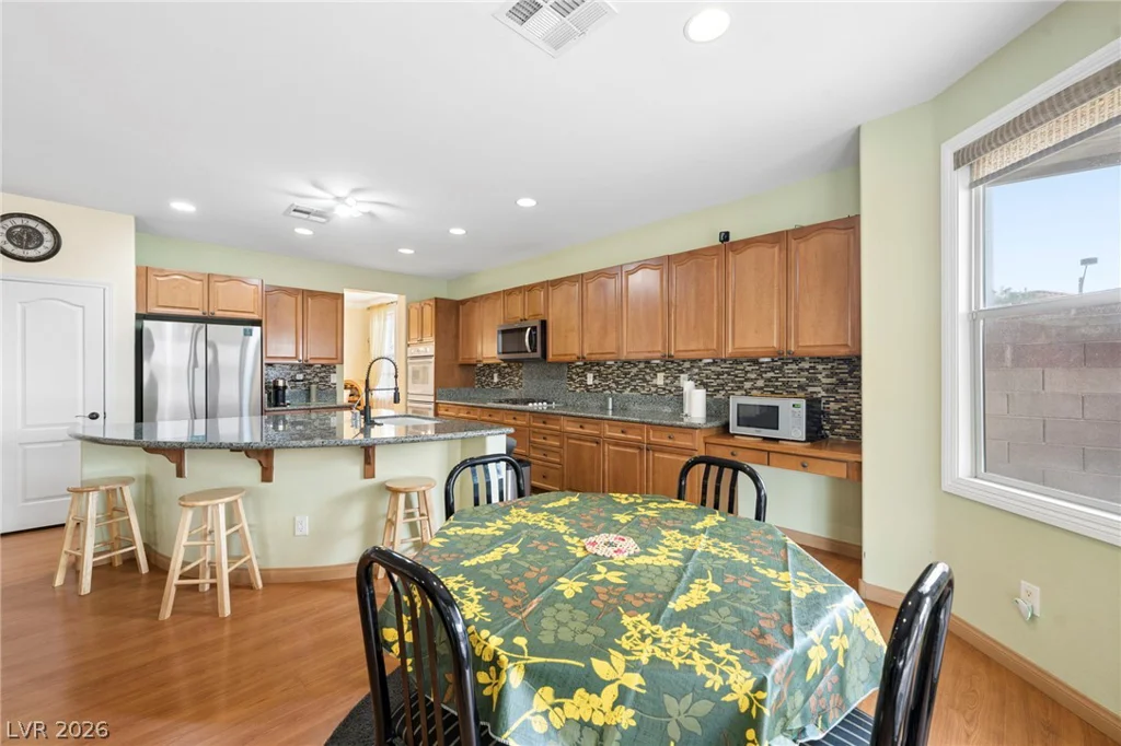 9203 White Waterfall, Las Vegas, NV 89149