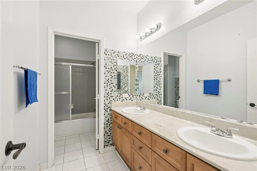 9203 White Waterfall, Las Vegas, NV 89149