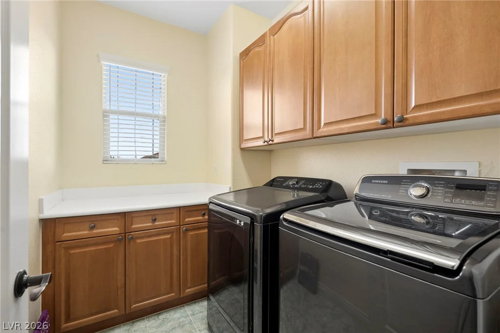 9203 White Waterfall, Las Vegas, NV 89149