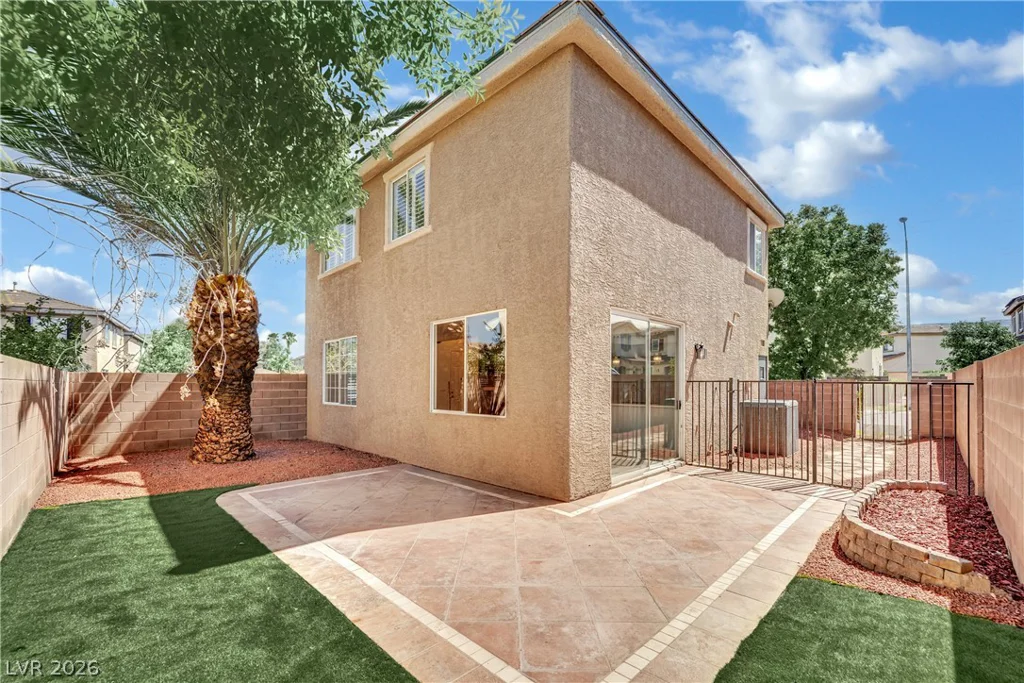 1240 Las Brisas, Henderson, NV 89074