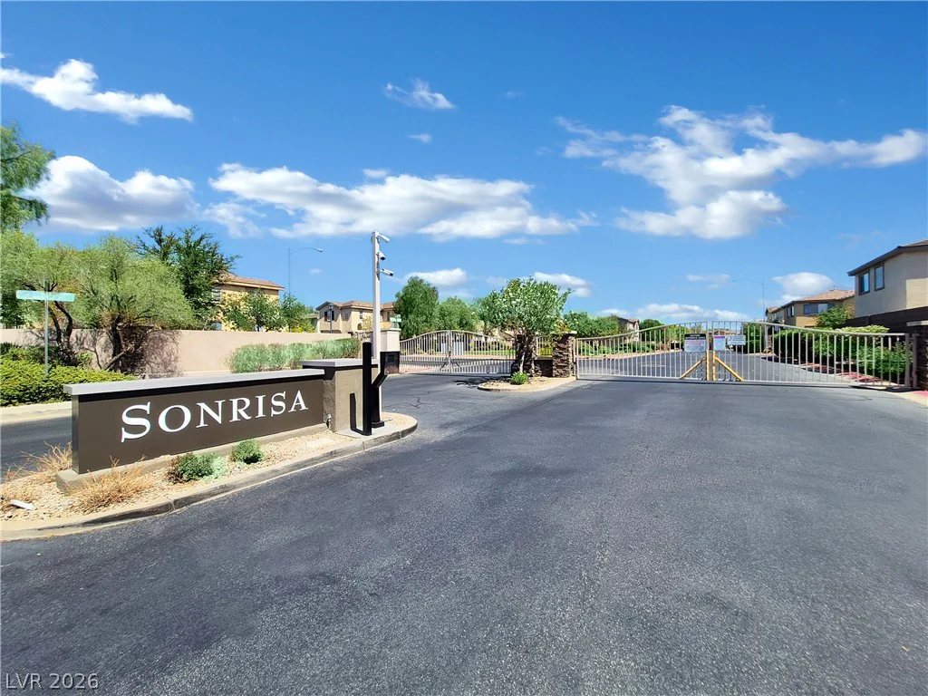1240 Las Brisas, Henderson, NV 89074