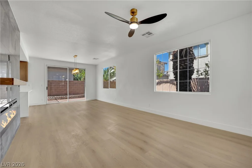 1240 Las Brisas, Henderson, NV 89074