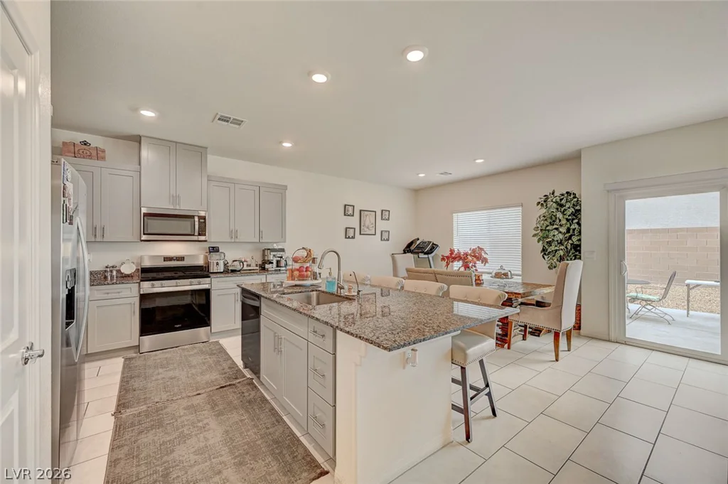 7711 Duran Harbor, North Las Vegas, NV 89084