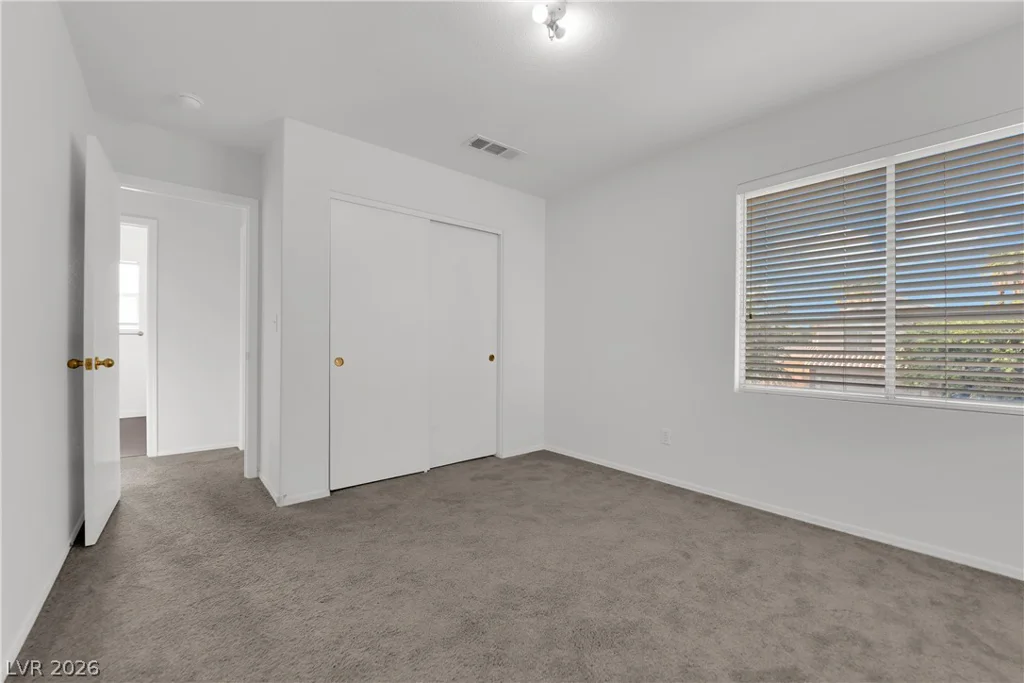 2104 Blue Zenith, Las Vegas, NV 89119