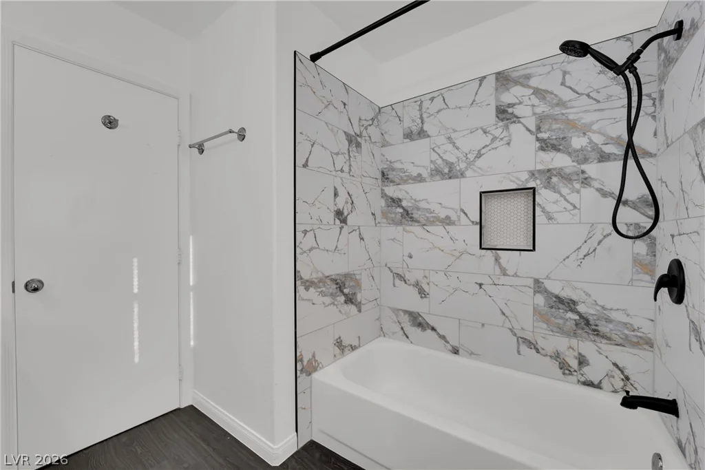 2104 Blue Zenith, Las Vegas, NV 89119