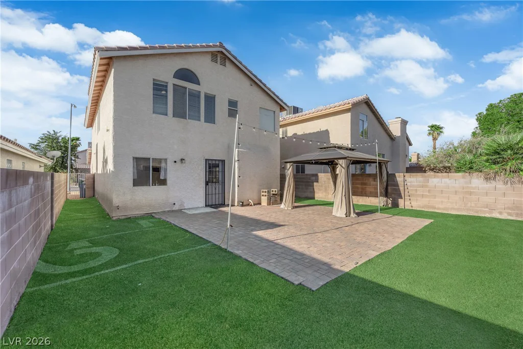 2104 Blue Zenith, Las Vegas, NV 89119