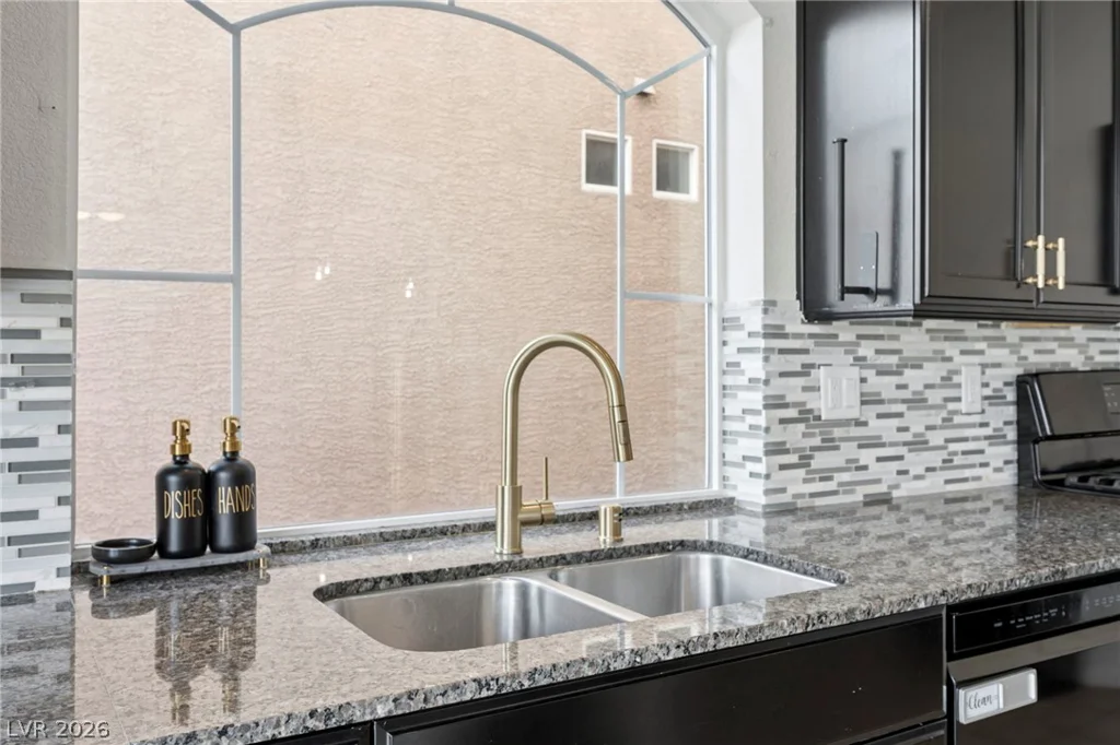 7074 Switchback Ridge, Las Vegas, NV 89118