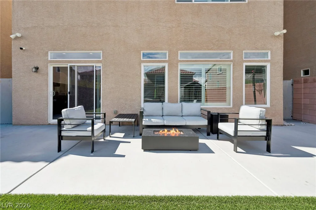 7074 Switchback Ridge, Las Vegas, NV 89118
