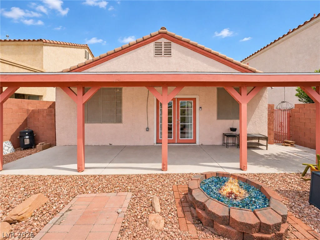 9474 Descending Creek, Las Vegas, NV 89123