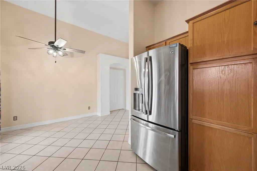 9474 Descending Creek, Las Vegas, NV 89123