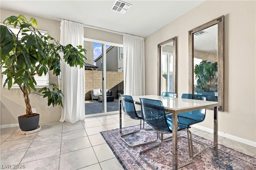 7002 Ford, Las Vegas, NV 89113