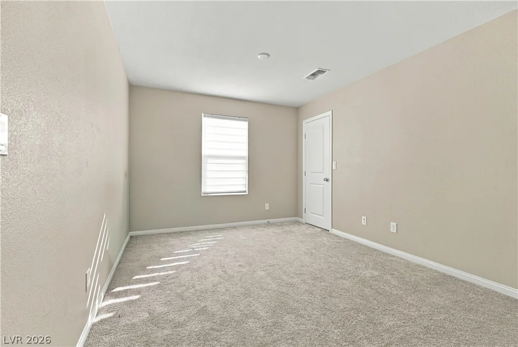 7002 Ford, Las Vegas, NV 89113