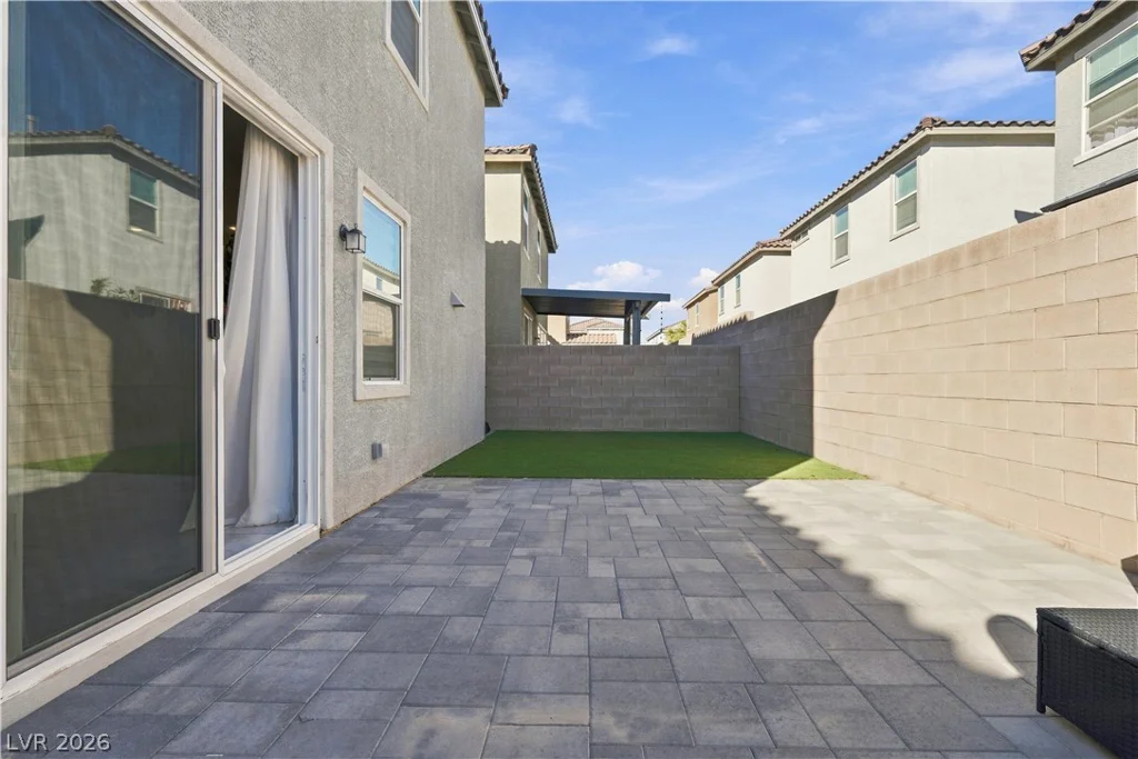 7002 Ford, Las Vegas, NV 89113
