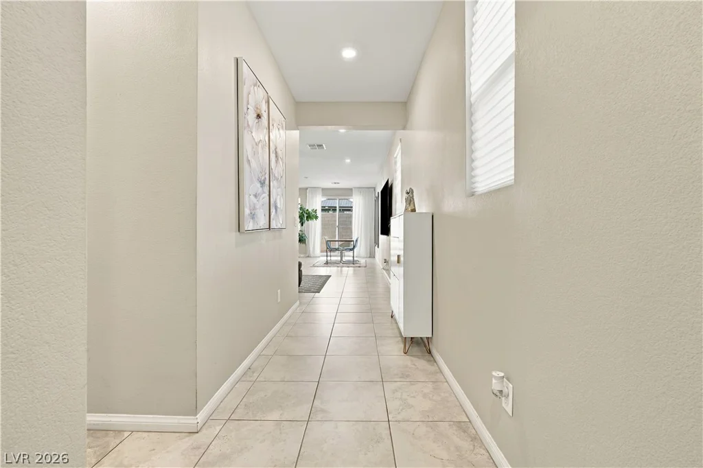 7002 Ford, Las Vegas, NV 89113