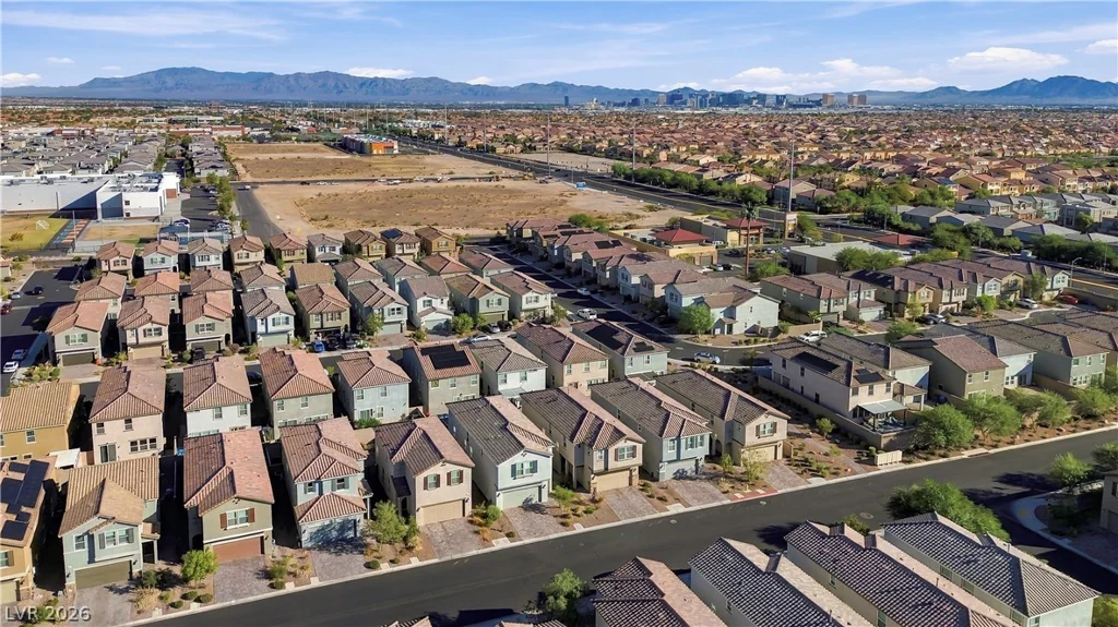 7002 Ford, Las Vegas, NV 89113