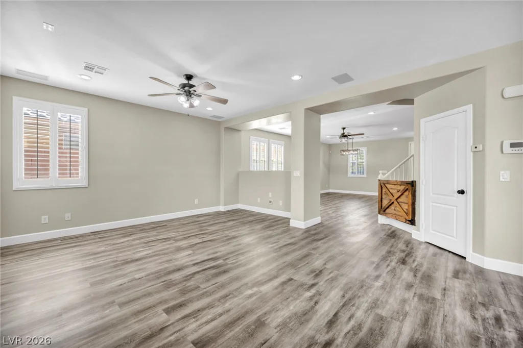 5924 Vista Creek, North Las Vegas, NV 89031