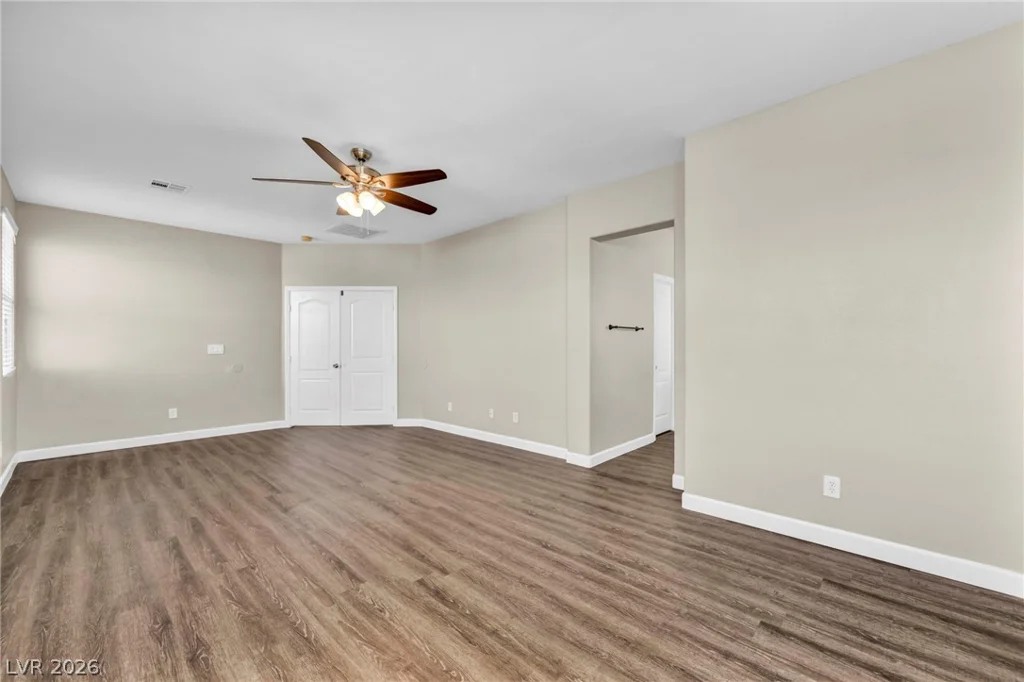 5924 Vista Creek, North Las Vegas, NV 89031