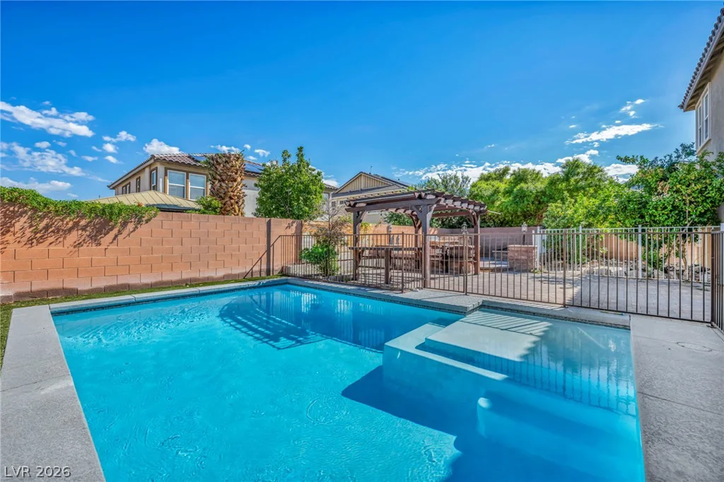 5924 Vista Creek, North Las Vegas, NV 89031