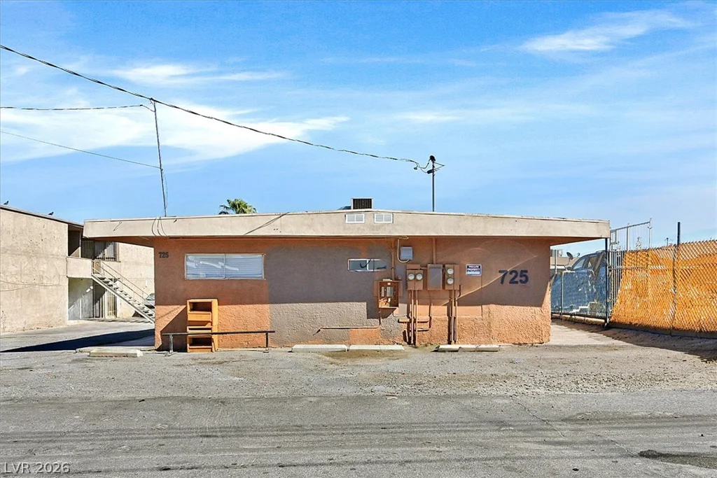 725 11th, Las Vegas, NV 89101