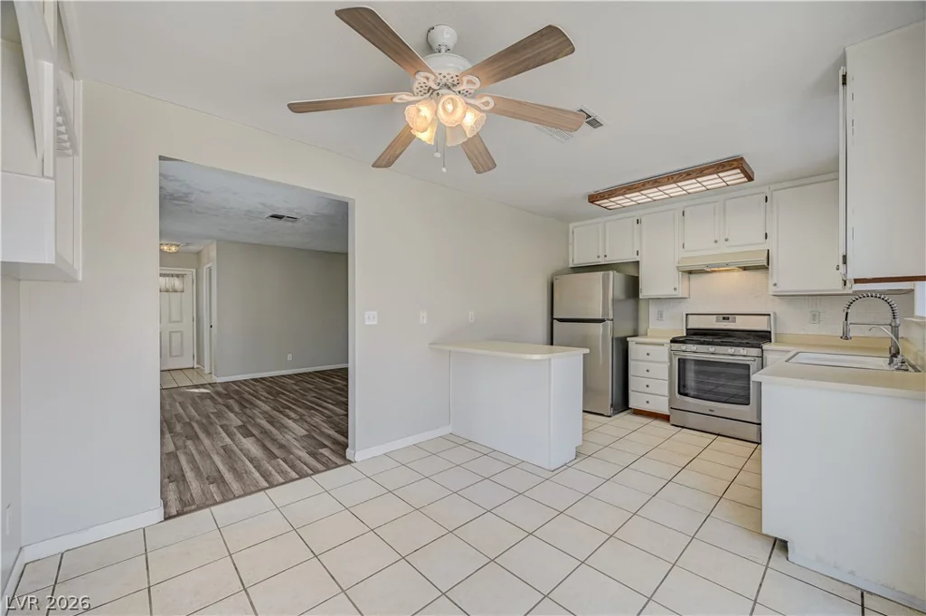 362 Manzanita, Henderson, NV 89014