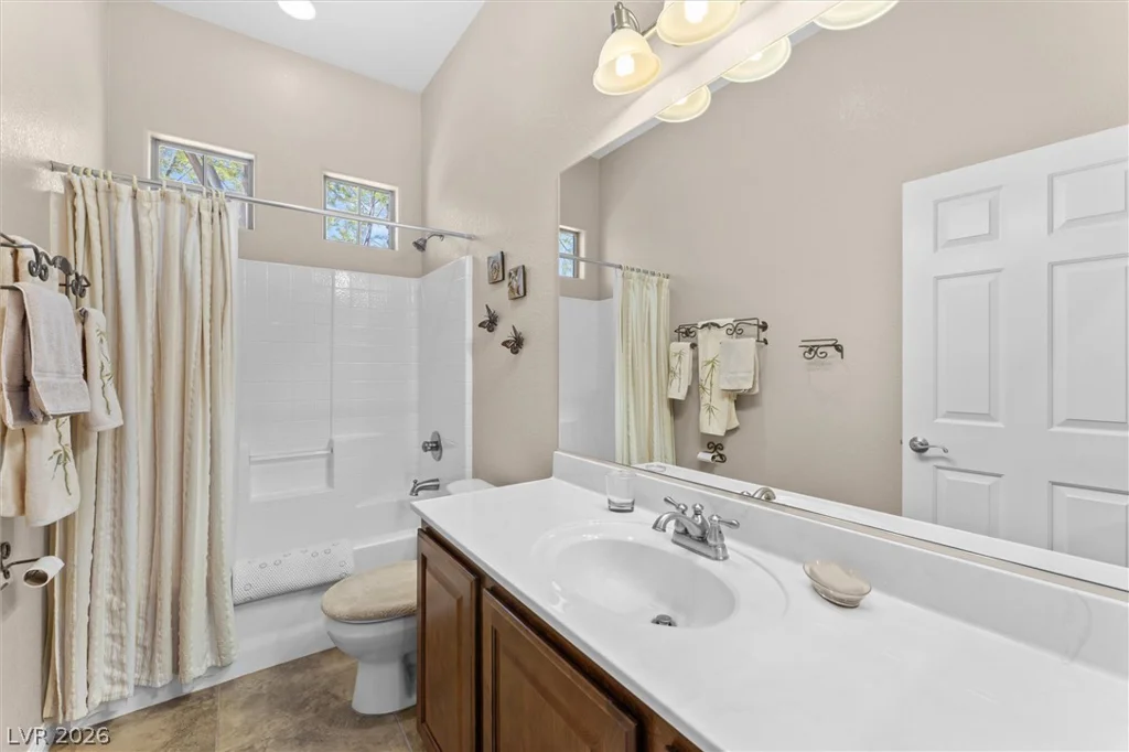 5540 Candle Pine, Las Vegas, NV 89135