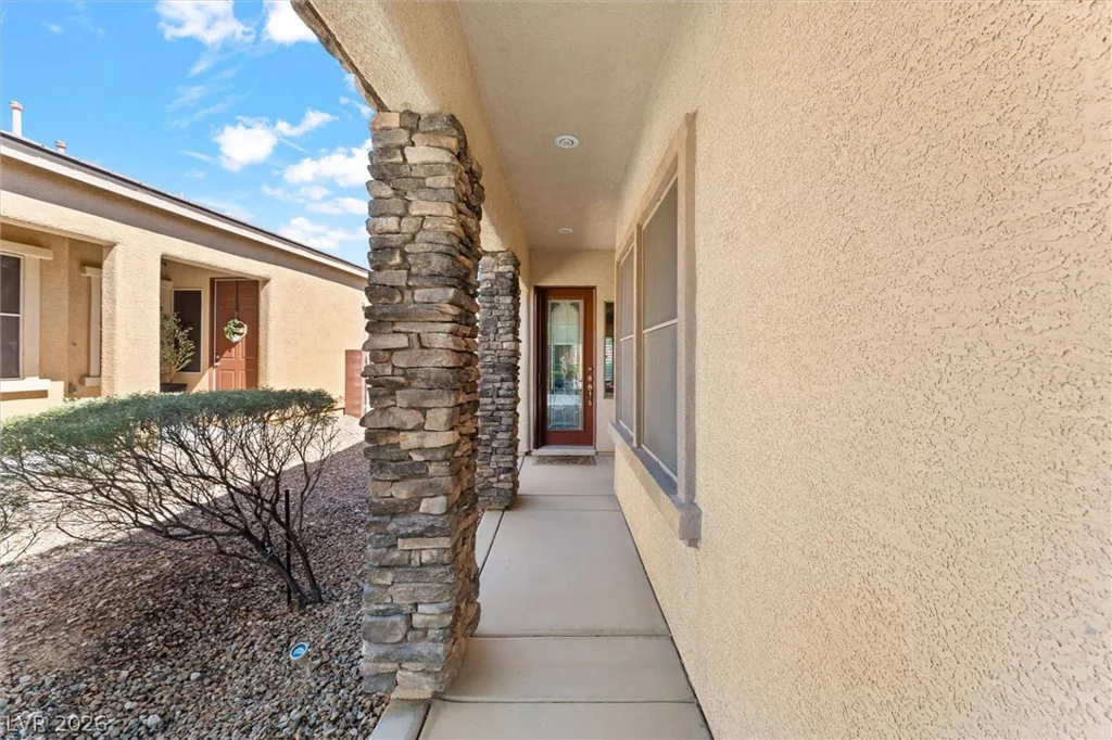 5540 Candle Pine, Las Vegas, NV 89135