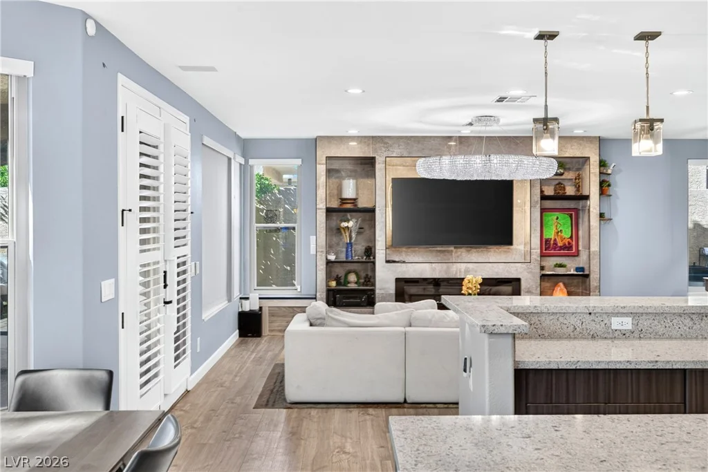8413 Willow Point, Las Vegas, NV 89128