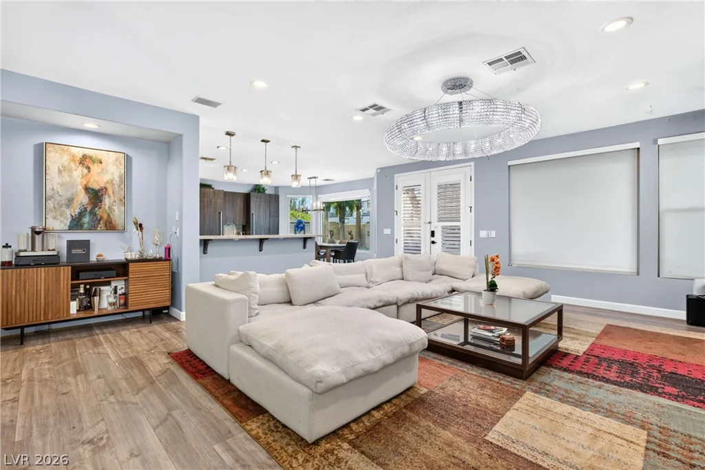 8413 Willow Point, Las Vegas, NV 89128