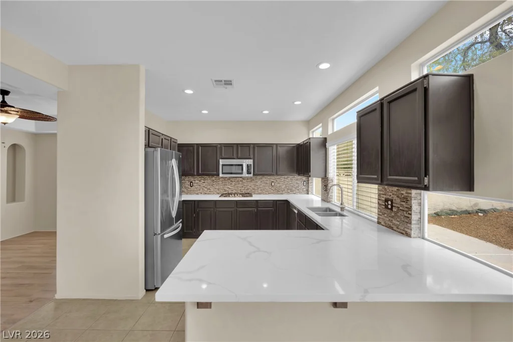 2106 Club Meadows, Henderson, NV 89074