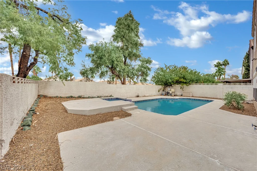 2106 Club Meadows, Henderson, NV 89074
