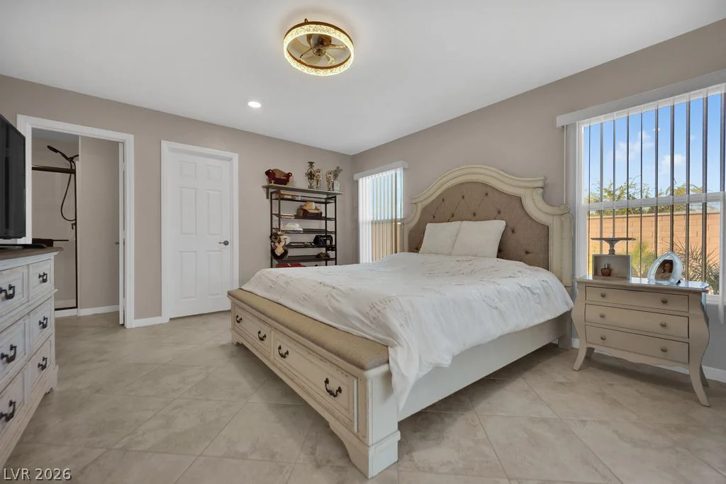 6833 Toll Mountain, North Las Vegas, NV 89086
