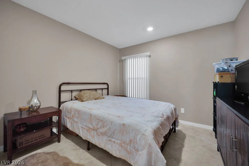 6833 Toll Mountain, North Las Vegas, NV 89086