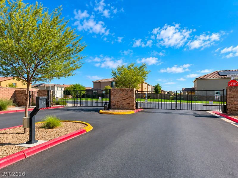 6833 Toll Mountain, North Las Vegas, NV 89086