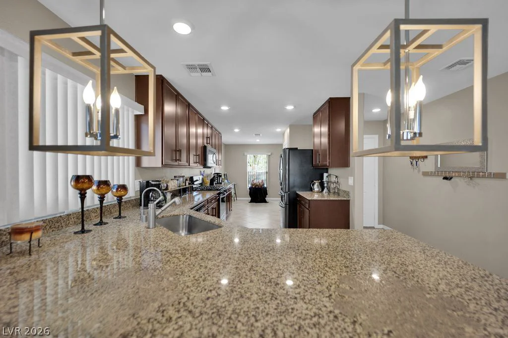 6833 Toll Mountain, North Las Vegas, NV 89086