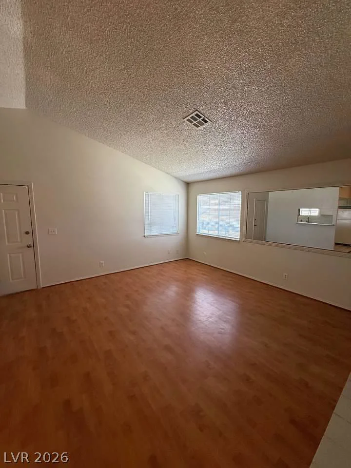 5795 Medallion, Las Vegas, NV 89122