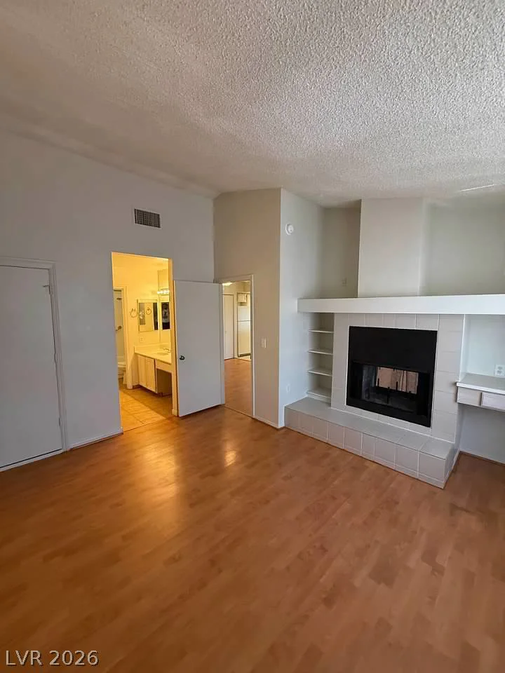 5795 Medallion, Las Vegas, NV 89122