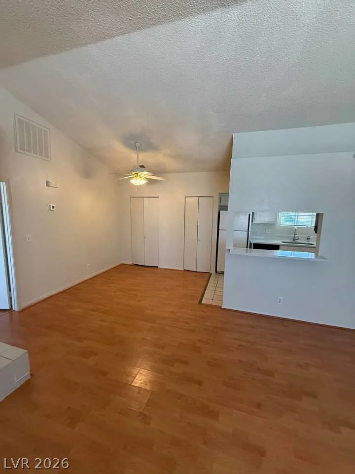 5795 Medallion, Las Vegas, NV 89122