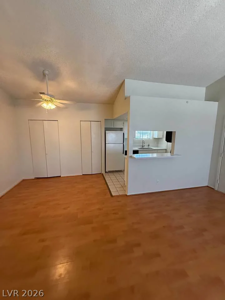 5795 Medallion, Las Vegas, NV 89122