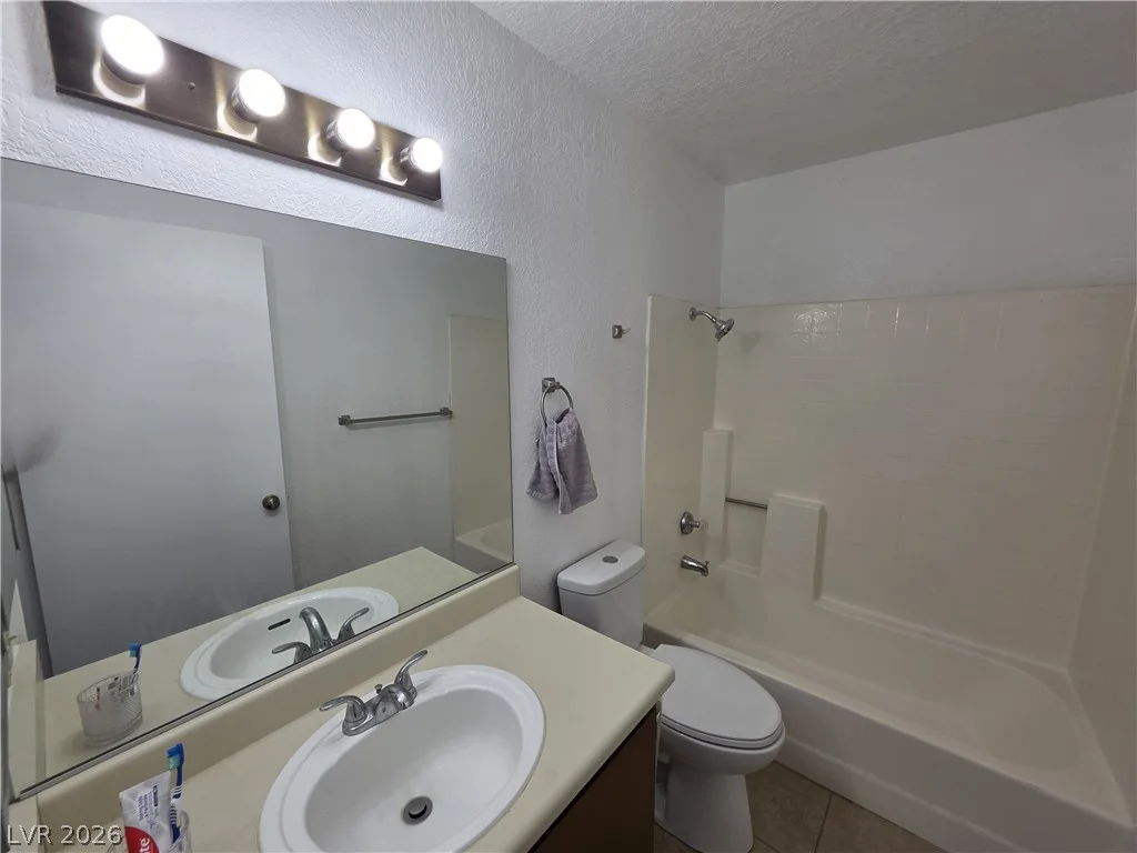 3150 Soft Breezes, Las Vegas, NV 89128