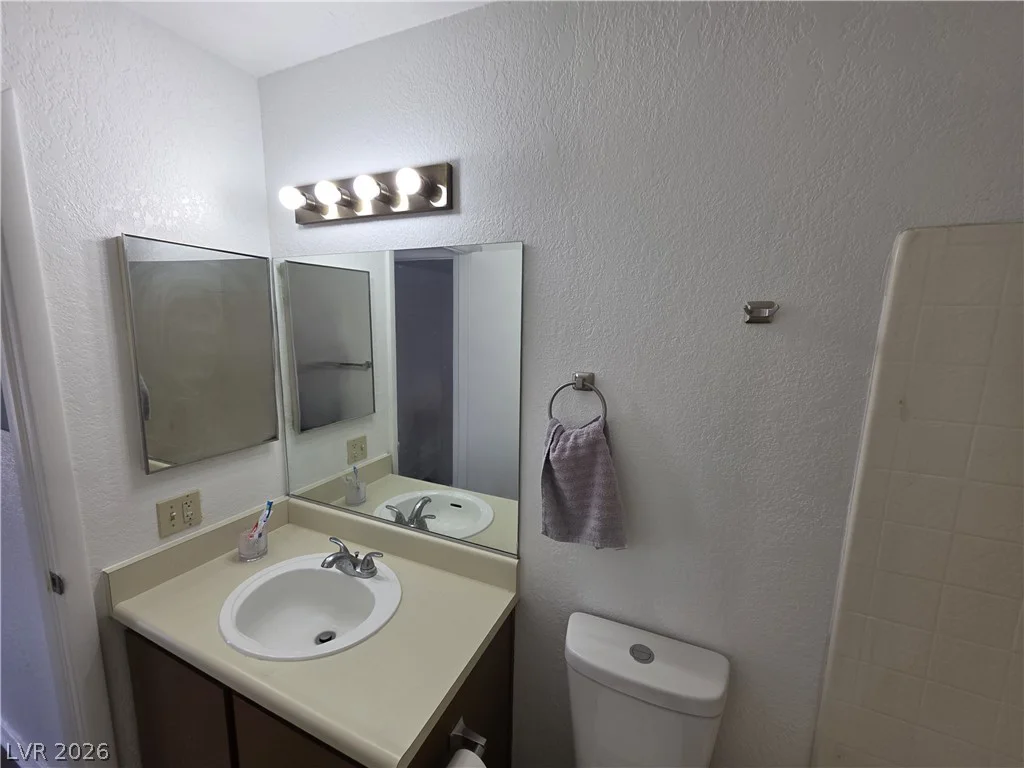 3150 Soft Breezes, Las Vegas, NV 89128