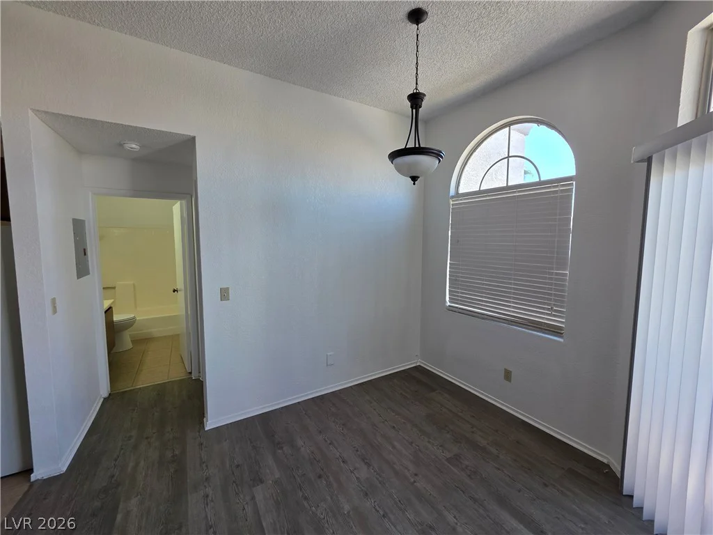 3150 Soft Breezes, Las Vegas, NV 89128