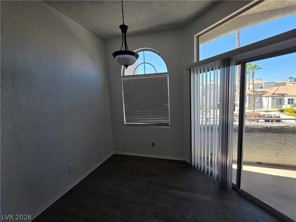 3150 Soft Breezes, Las Vegas, NV 89128
