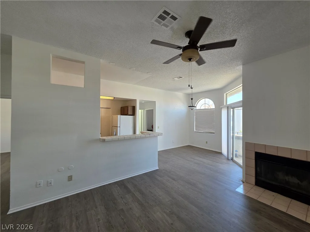 3150 Soft Breezes, Las Vegas, NV 89128
