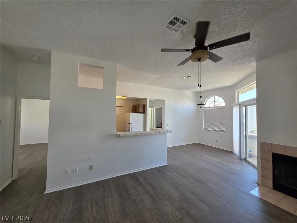 3150 Soft Breezes, Las Vegas, NV 89128