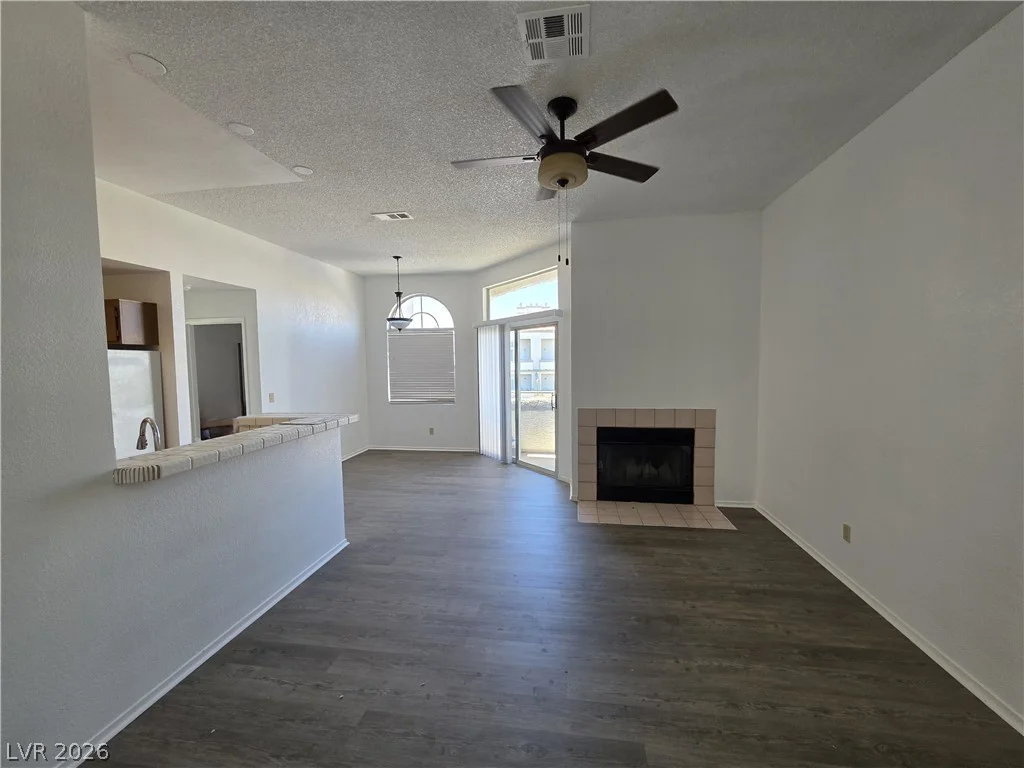 3150 Soft Breezes, Las Vegas, NV 89128
