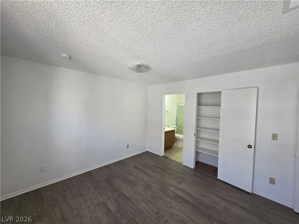3150 Soft Breezes, Las Vegas, NV 89128