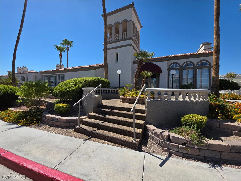 3150 Soft Breezes, Las Vegas, NV 89128