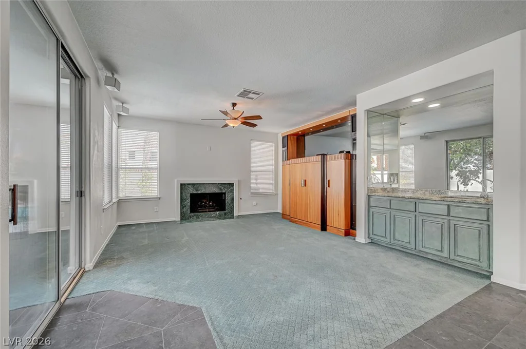 2832 Summer Lake, Las Vegas, NV 89128