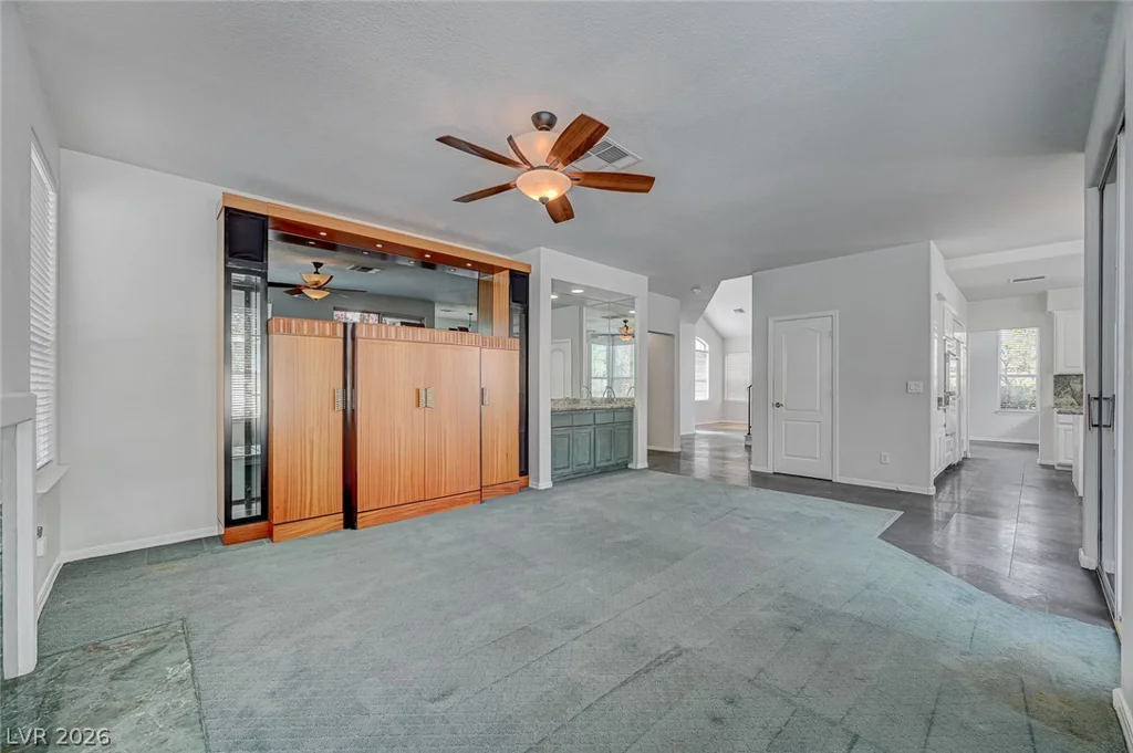 2832 Summer Lake, Las Vegas, NV 89128